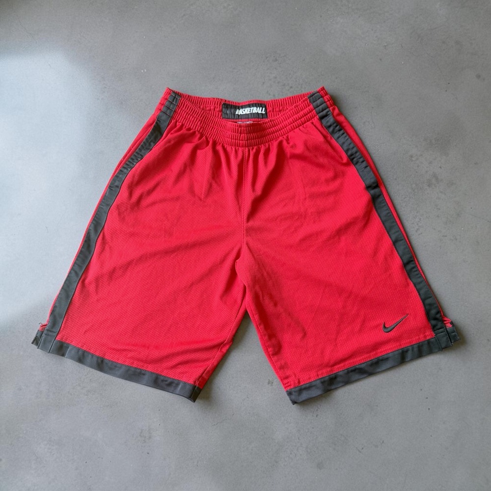 Nike Basketball Shorts Mens Small Red Grey Mesh Baggy Athletic Swoosh Logo